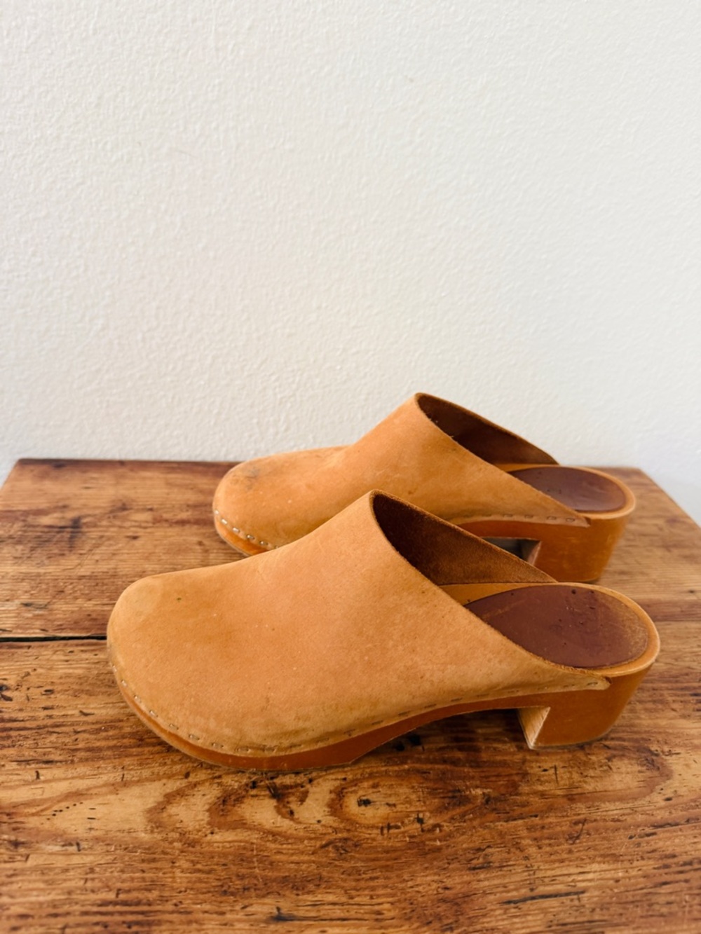 Bryr Gabe Clog - Leather Cedar Wood Orange Tan